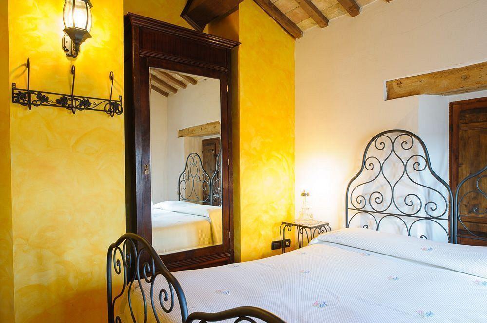 San Firmano Couette-café